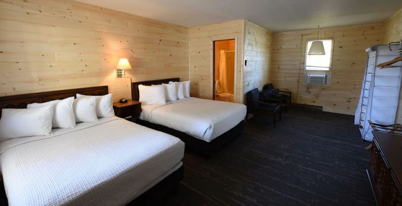 Apple Blossom Boutique (Dancys Motel, Welcome Inn) - Web Listing (newer photo)